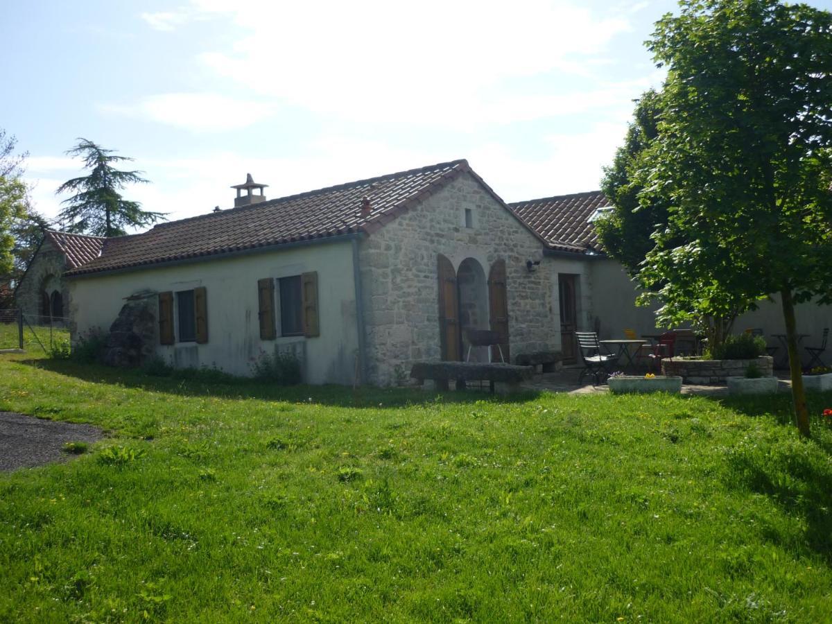 gîte des Frênes en terrain clos Millau Exterior foto