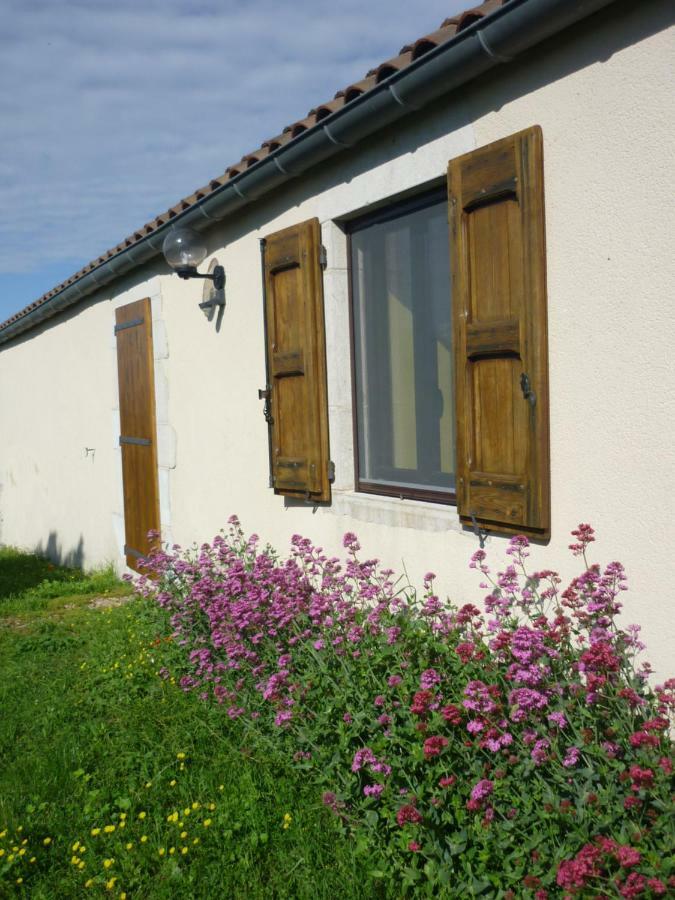 gîte des Frênes en terrain clos Millau Exterior foto